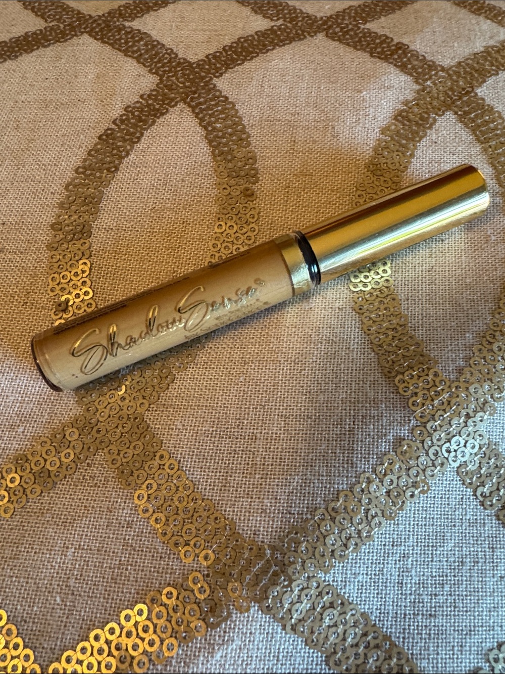 SeneGence ShadowSense Cream Eyeshadow Stick — light Brown Shade Tierra
